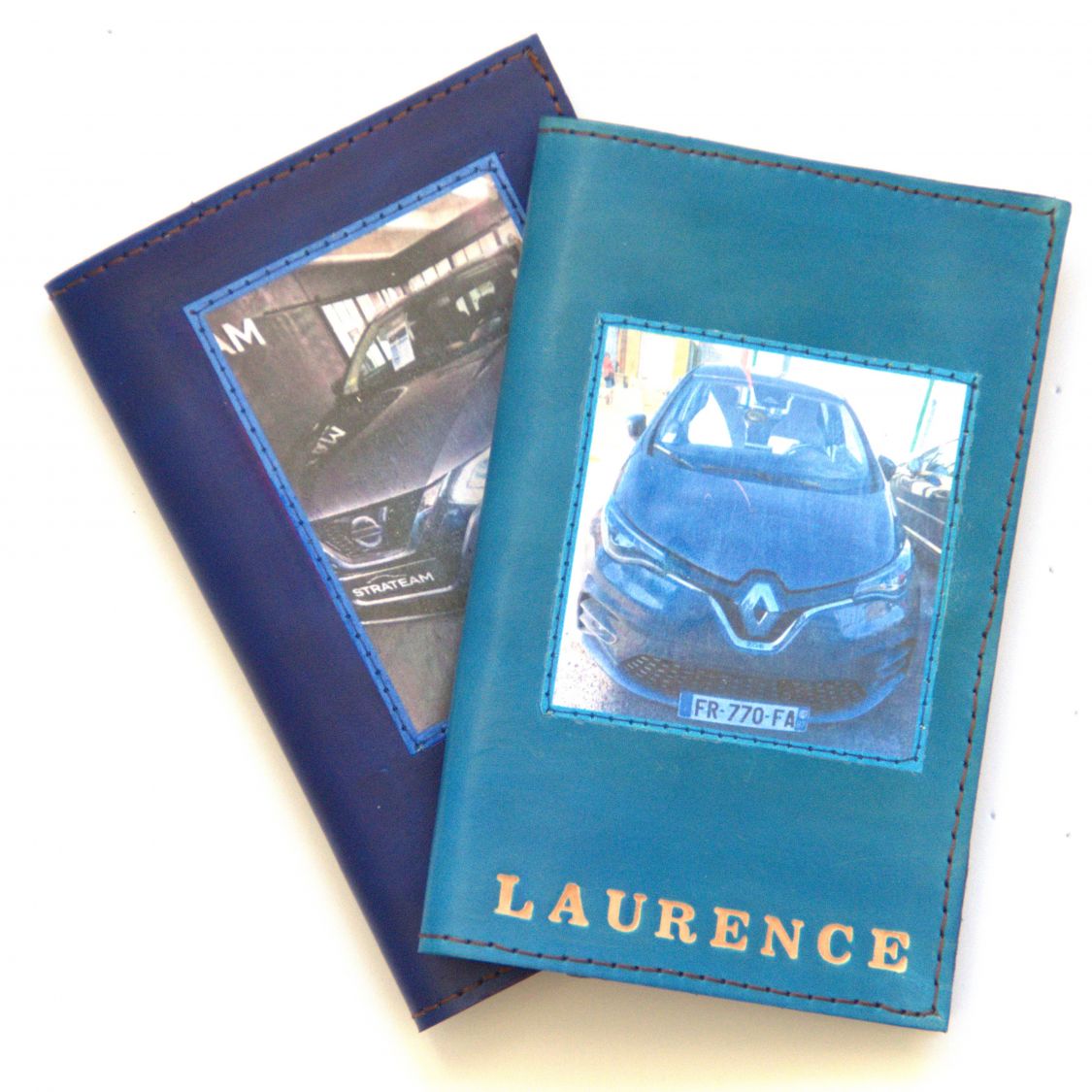 Pochette carte grise Renault personnalisé